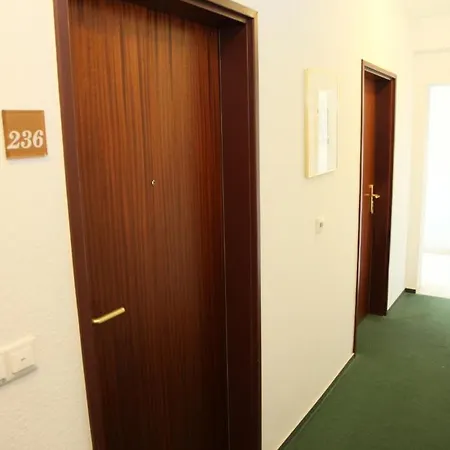 ゲストハウス Am Markt 3*