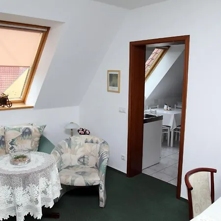 Am Markt ゲストハウス 3*